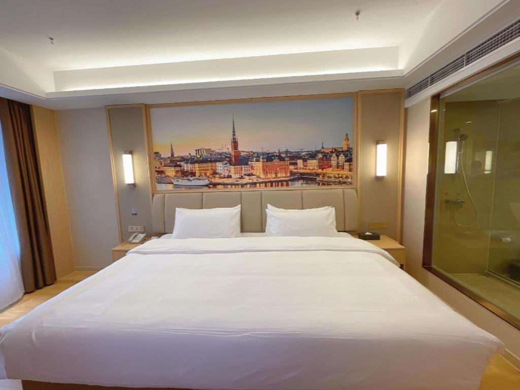 Vienna Hotel Sichuan Hejiang Yangtze River Bridge Лучжоу Экстерьер фото