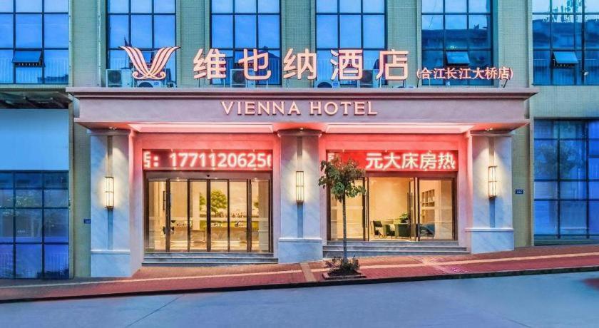 Vienna Hotel Sichuan Hejiang Yangtze River Bridge Лучжоу Экстерьер фото